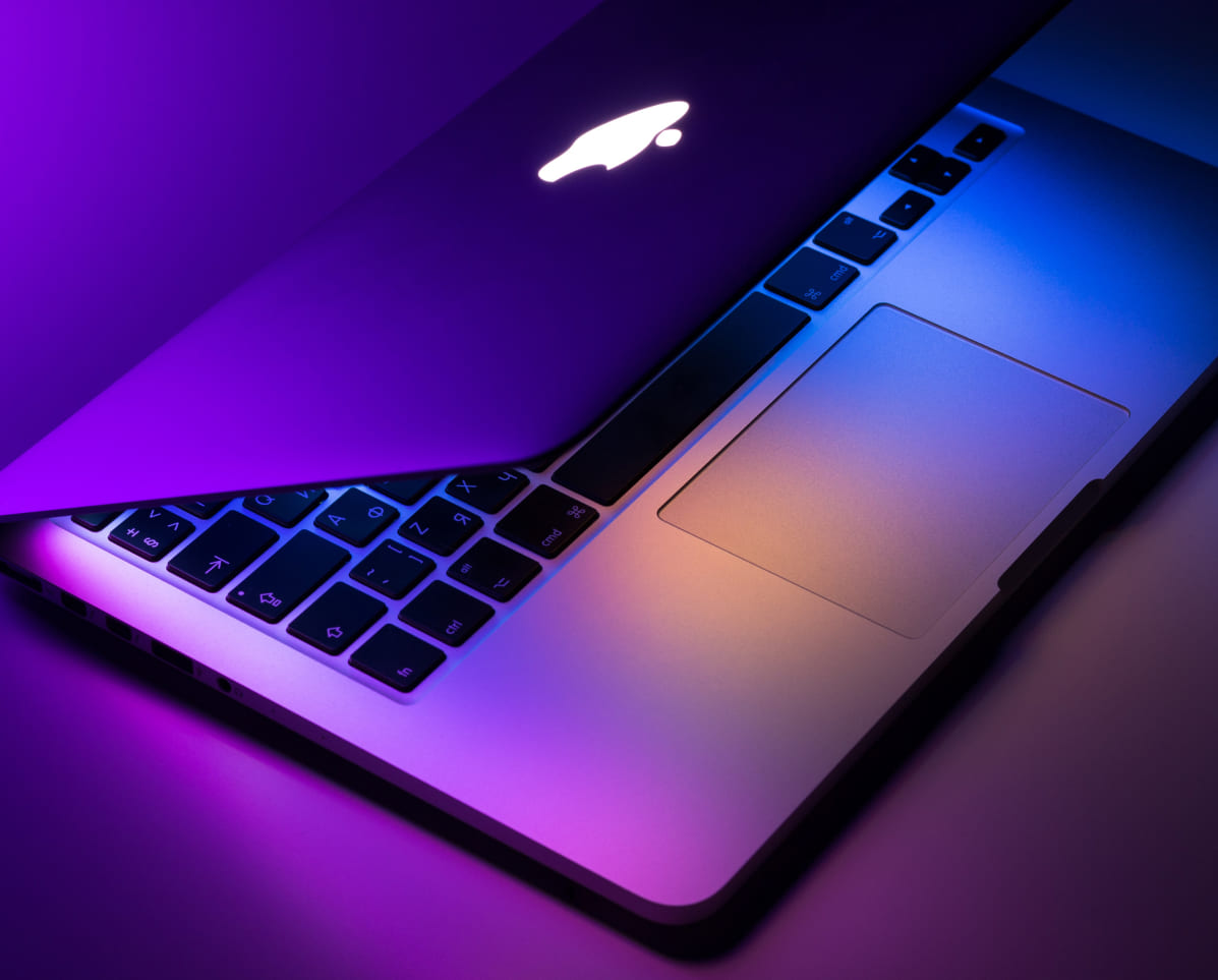 Catch the Best iPhone 13 Deals Favorite gadgets