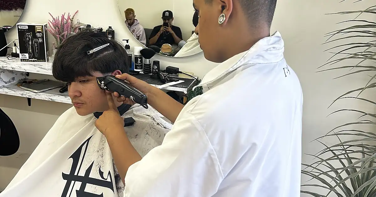 Black moon barber shop