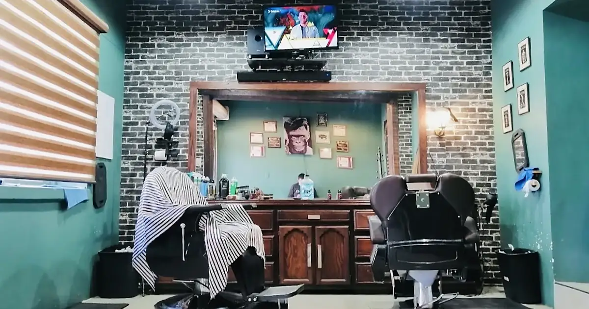 MONKEY’S BARBER SHOP CUU