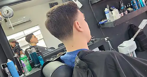 PELUQUERÍA & BARBERÍA CHOCKY