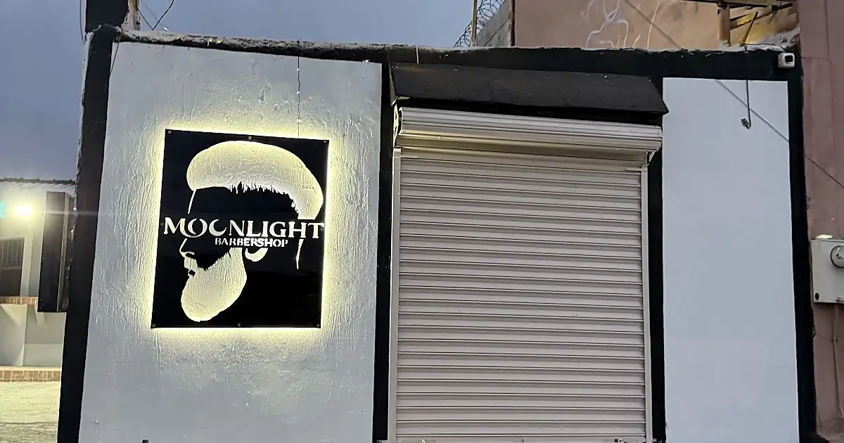 Moonlight BarberShop #2