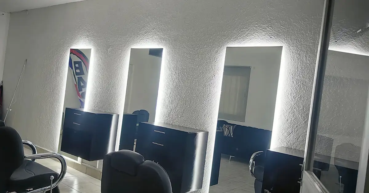 A la mala Barber Shop