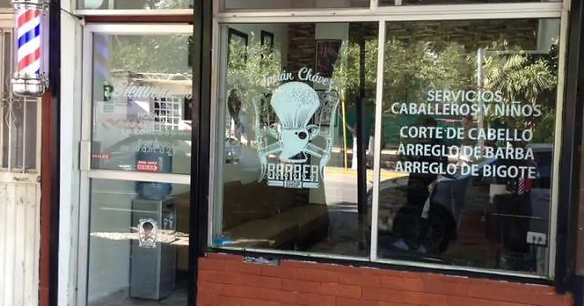 Favian Chávez BarberShop