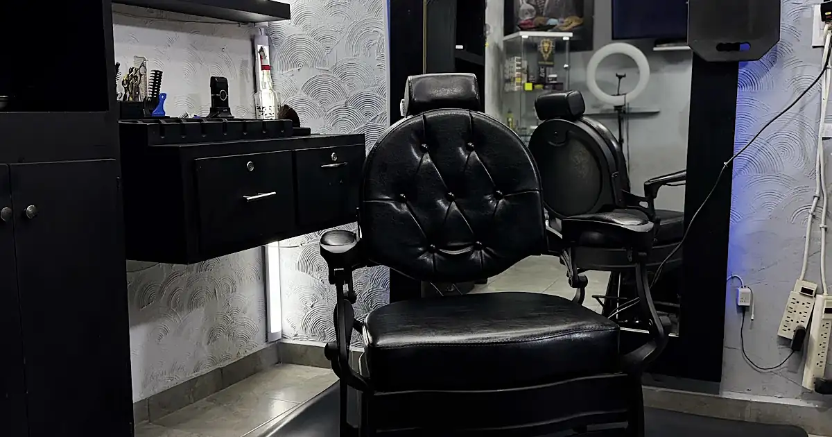 Gentlemen’s La Tradicional Barber Shop