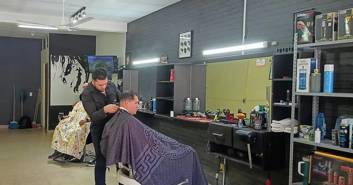 Peluqueria y Barbería Costabella
