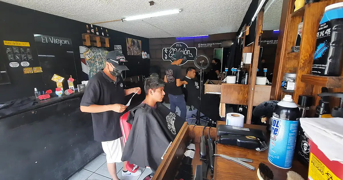 el viejon barber shop #2 SLP.
