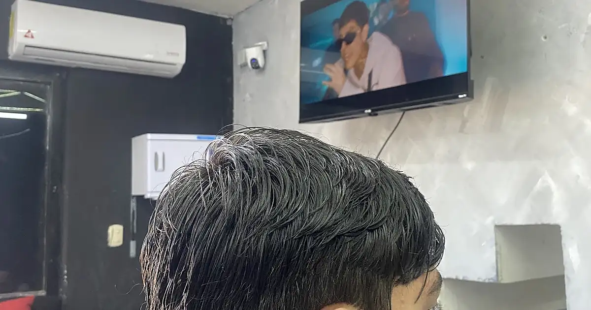 DIAMOND BARBER SHOP