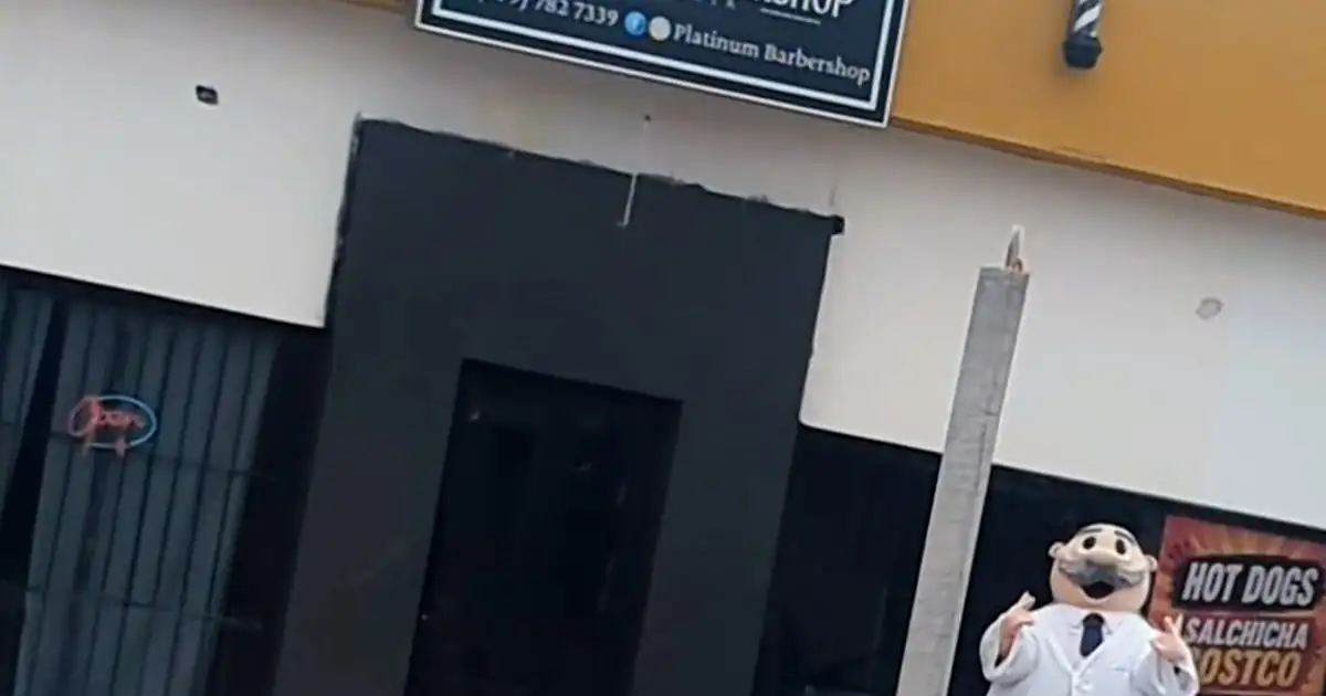 PLATINUM BARBERSHOP