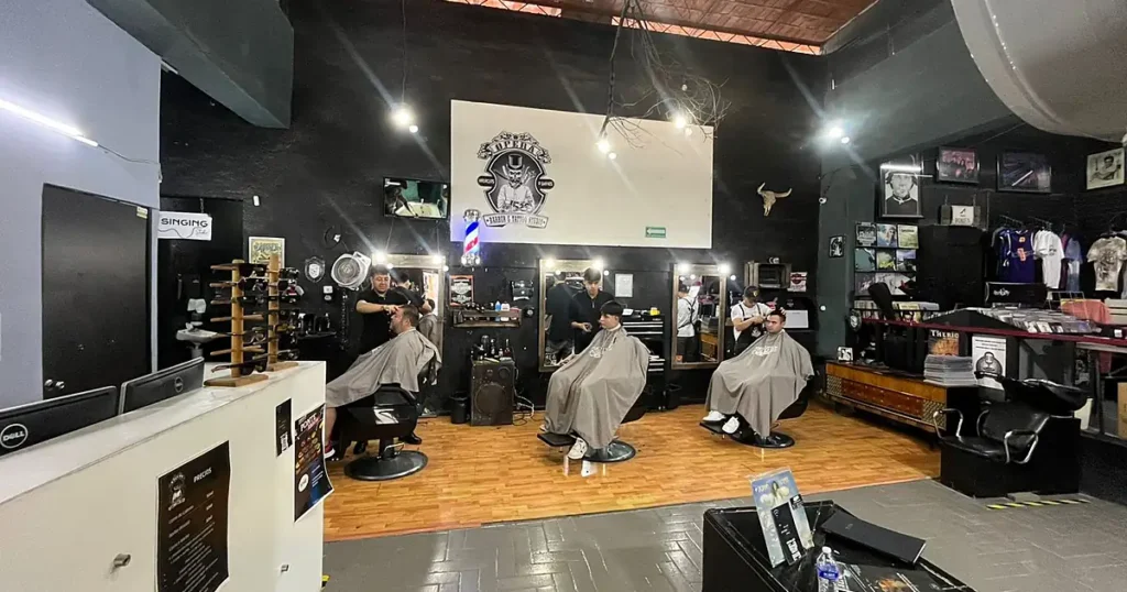 Opera Barbería & Tattoo Studio