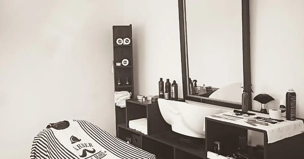 Barberia Caballero Negro Manzanillo