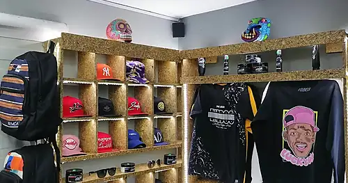 Clever the Barber shop