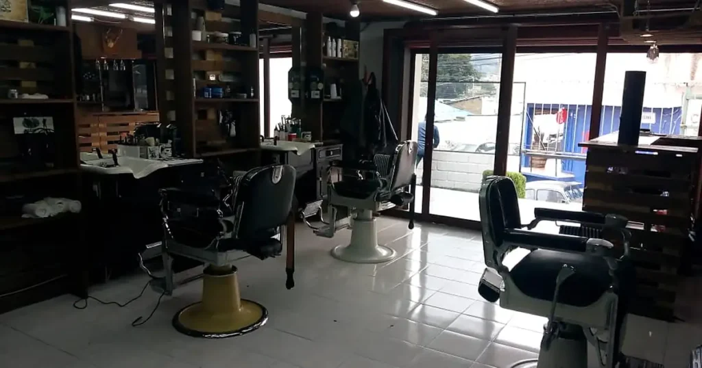 Barbería (REYES DE LA NAVAJA)