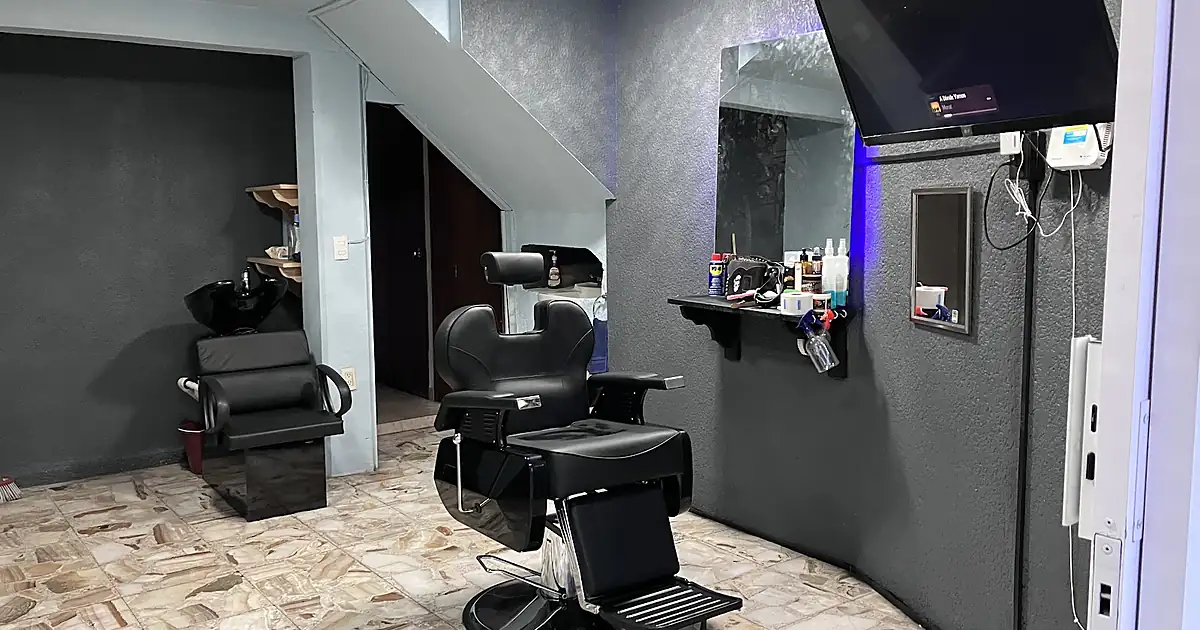Clasica Barber Shop