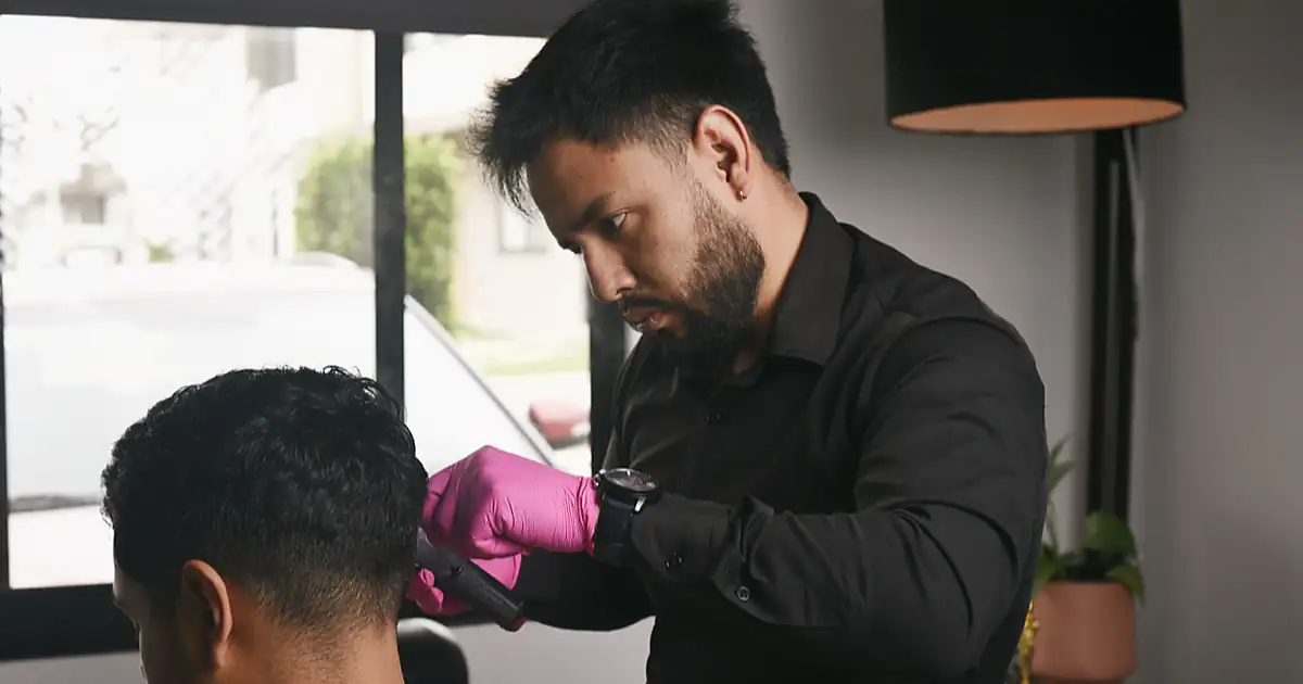 Barbería a Domicilio Qro