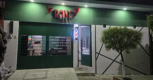 Ron’s Barbería Paraíso