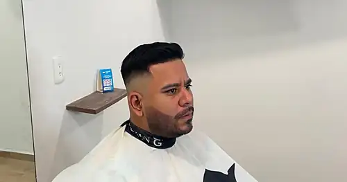 Guzmán Barbershop