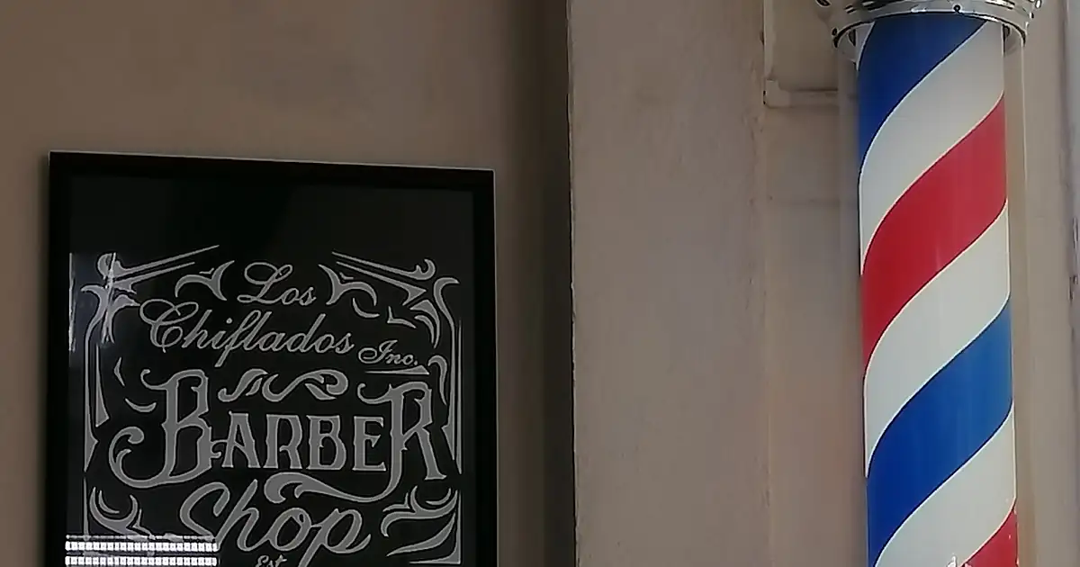 Los Chiflados Barber Shop
