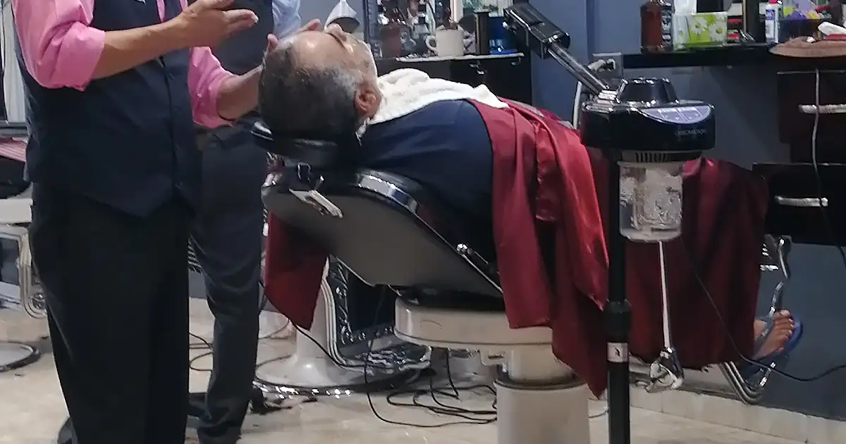 Gutti O’Farrell Barbería & Billar