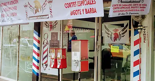 PELUQUERIA-BARBERIA «CLASICO & MODERNO»